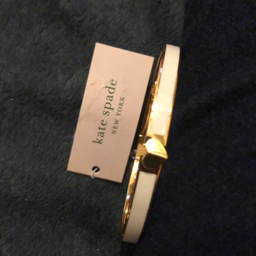 Kate Spade Heritage Spade Bangle Bracelet NWT